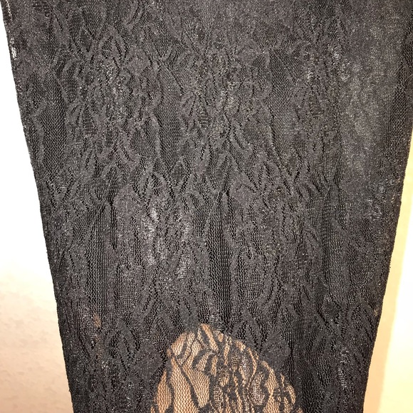 SOLD-Black lace dress - Picture 4 of 7